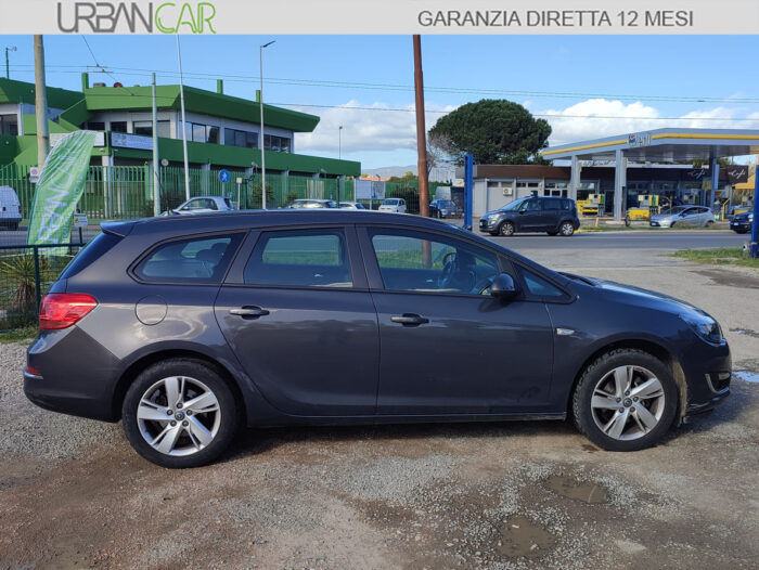 Opel Astra Sports Tourer SW