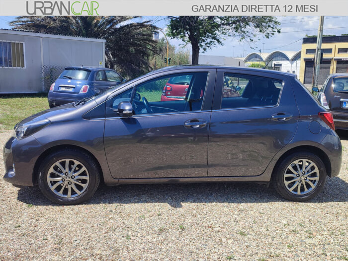 TOYOTA Yaris 1.0 5p Lounge Full