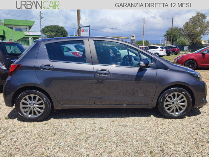 TOYOTA Yaris 1.0 5p Lounge Full